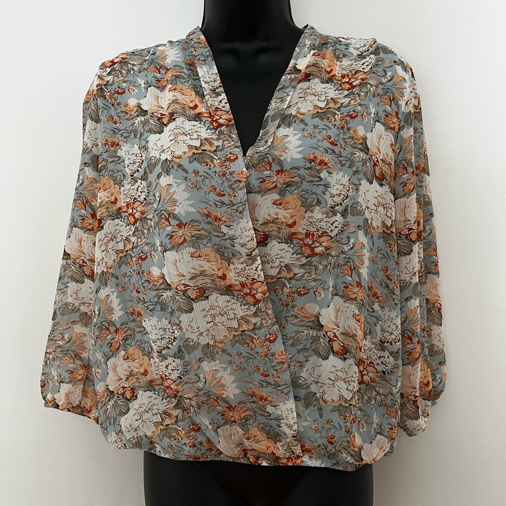 Autres Filles Floral Wrap Blouse, Size Medium